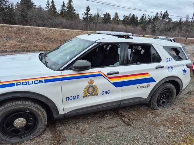 Nova Scotia RCMP ditch vehicles after protests, return to find them damaged