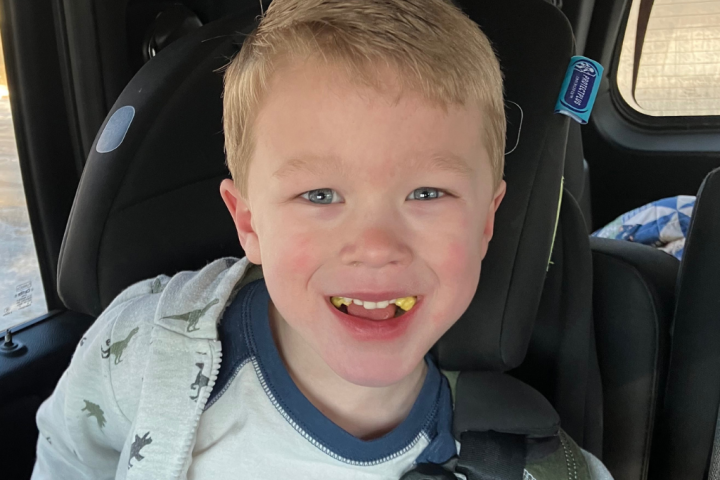 Menino de 5 anos de Minnesota lutando por sua vida depois de salvar o irmão de um riacho gelado – National Menino de 5 anos de Minnesota lutando por sua vida depois de salvar o irmão de um riacho gelado – National