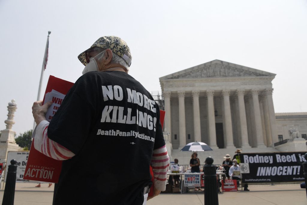 U.s. Adding Firing Squads, Electrocution, Gassing To Federal Execution Methods - Beritaja