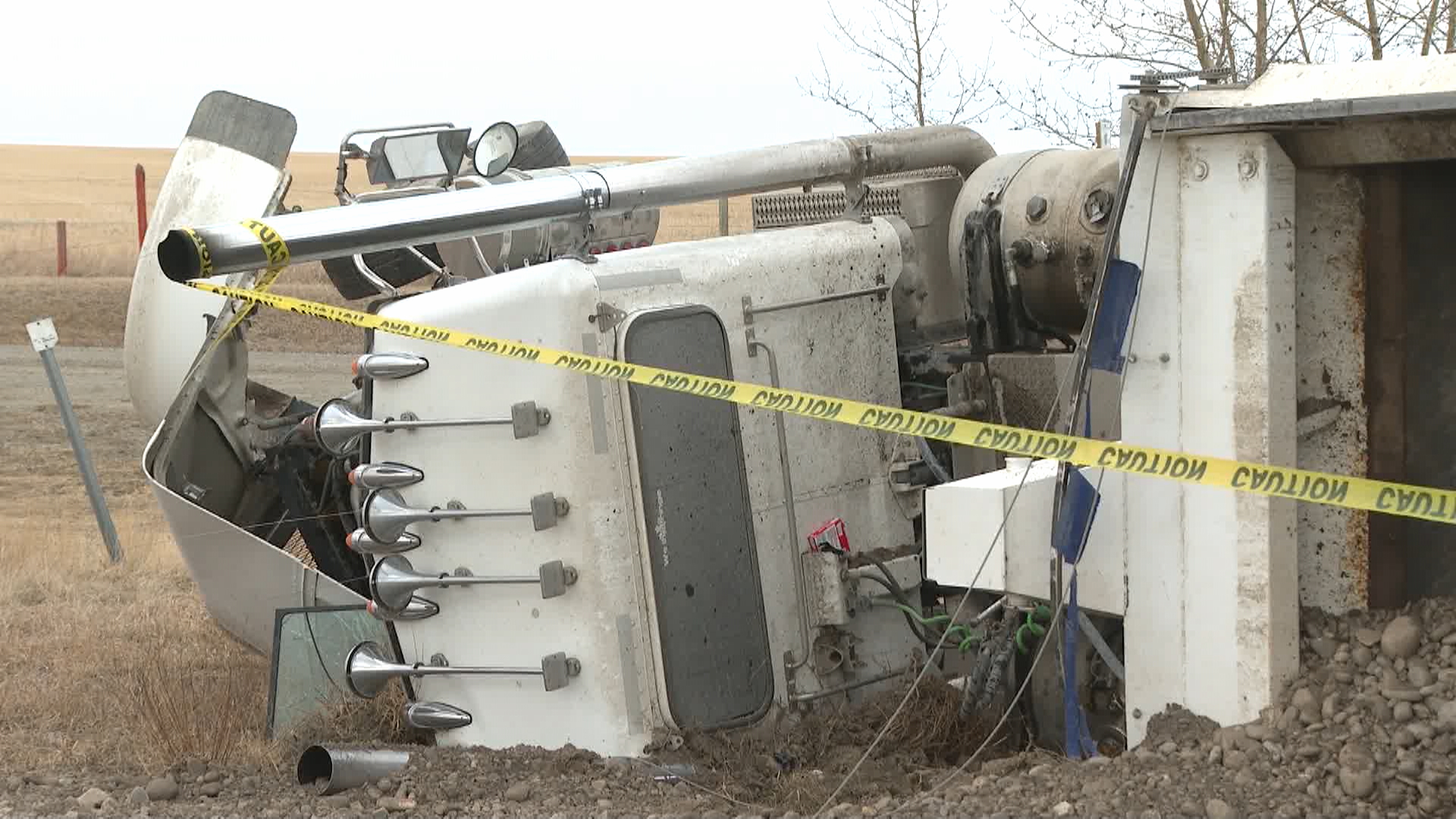 RCMP investigating after 2 people killed in crash northwest of Lethbridge