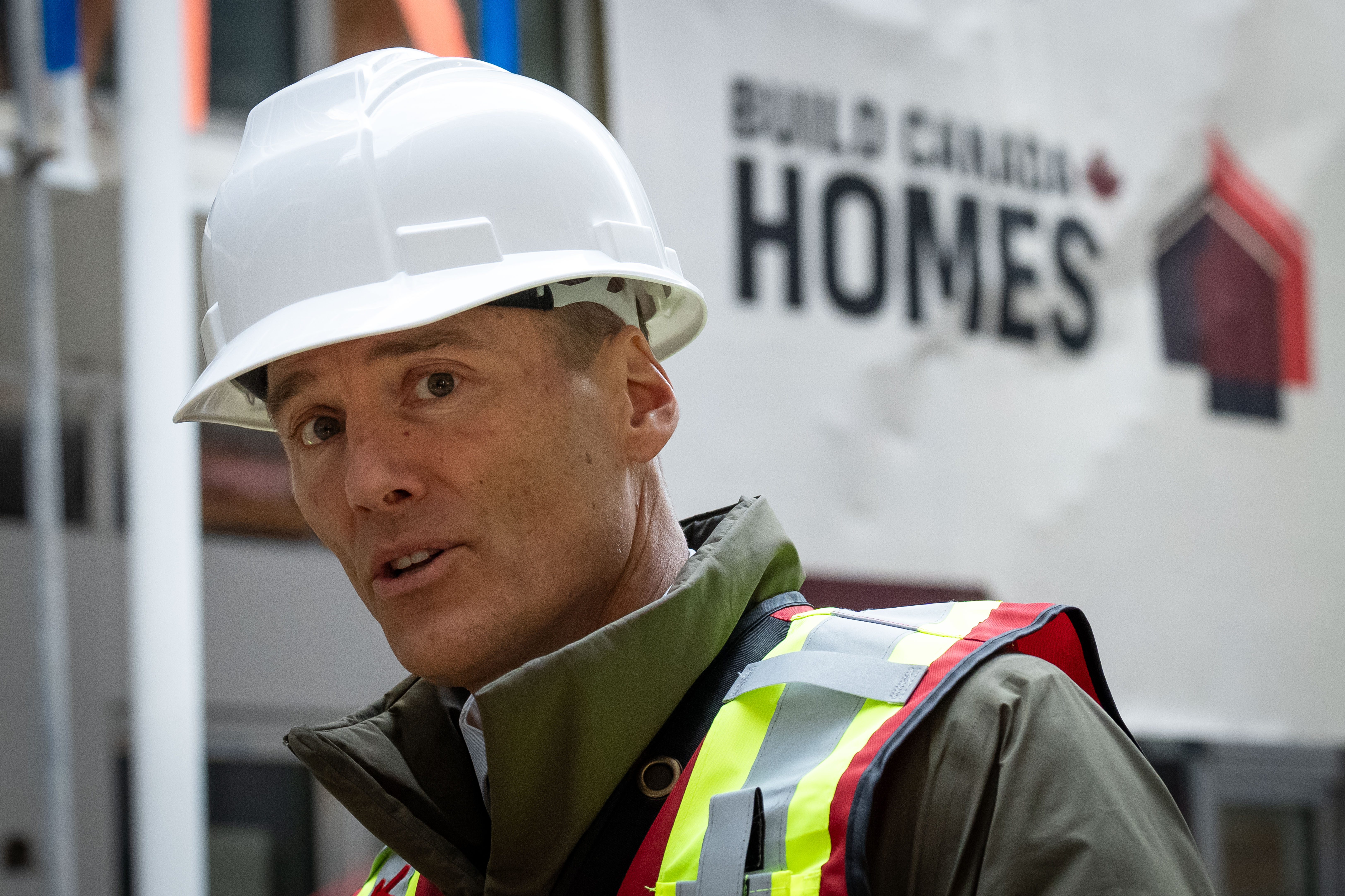 Housing minister’s office issues ‘correction’ after he says new home GST tax cut talks underway