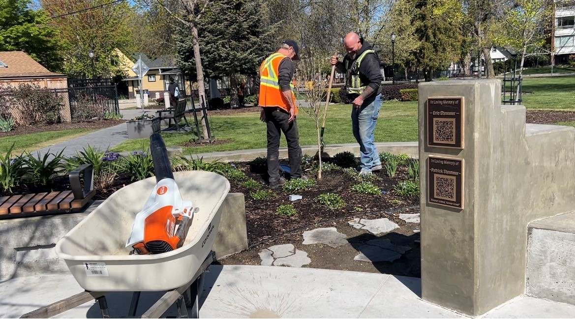 Community rallies to restore vandalized memorial garden in Kelowna