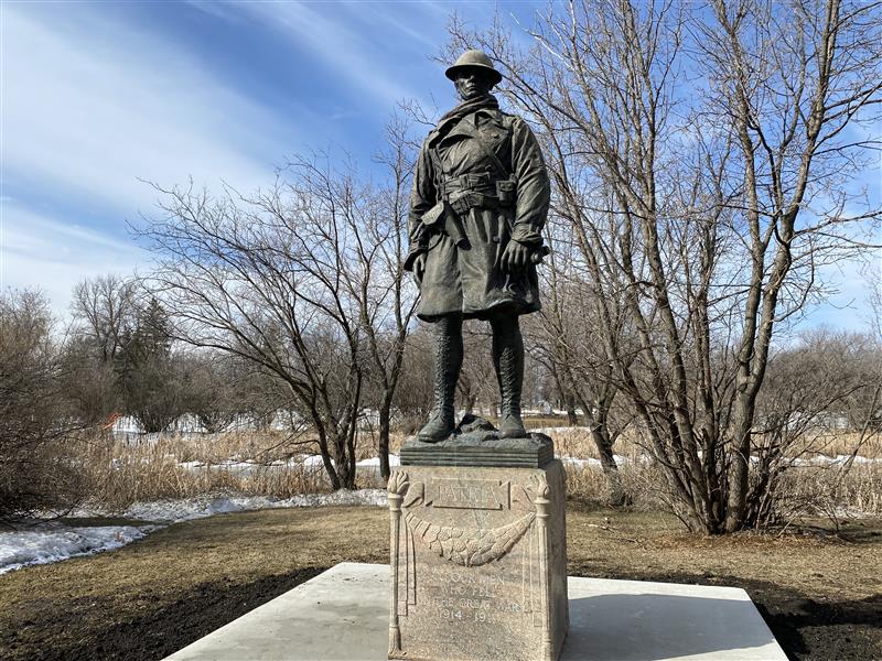WWI memorial statue relocated in Winnipeg, rededicated to all who served