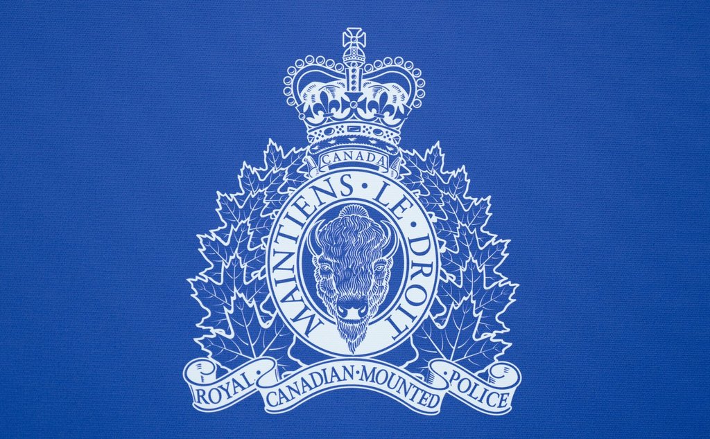 Rcmp Continue Search For Man Wielding A Machete Outside Of Halifax - Beritaja