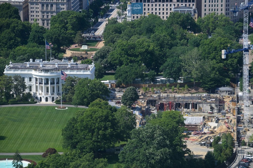Gunshots Reported Outside The White House, U.s. Officials Confirm - Beritaja