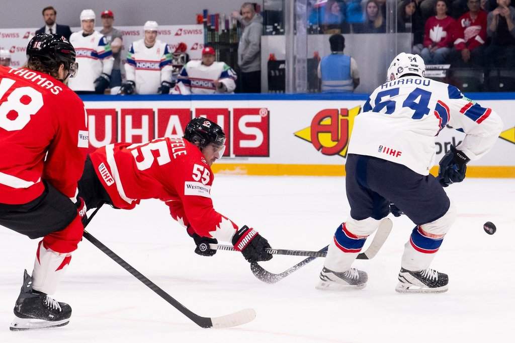 The Night Norway Refused to Blink