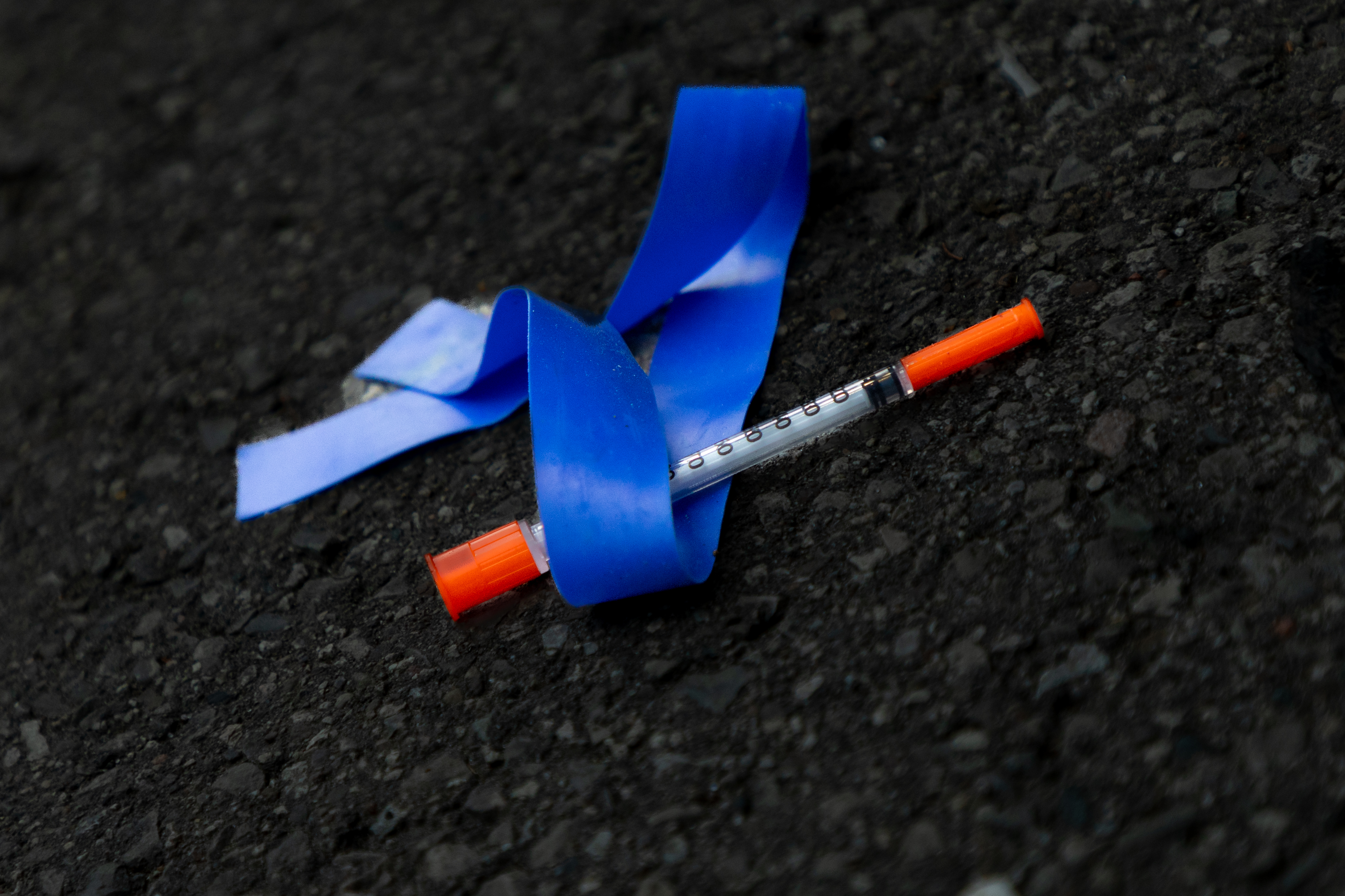 Ford Government Planning New Powers For Transit Constables To Deal With Drug Use - Beritaja