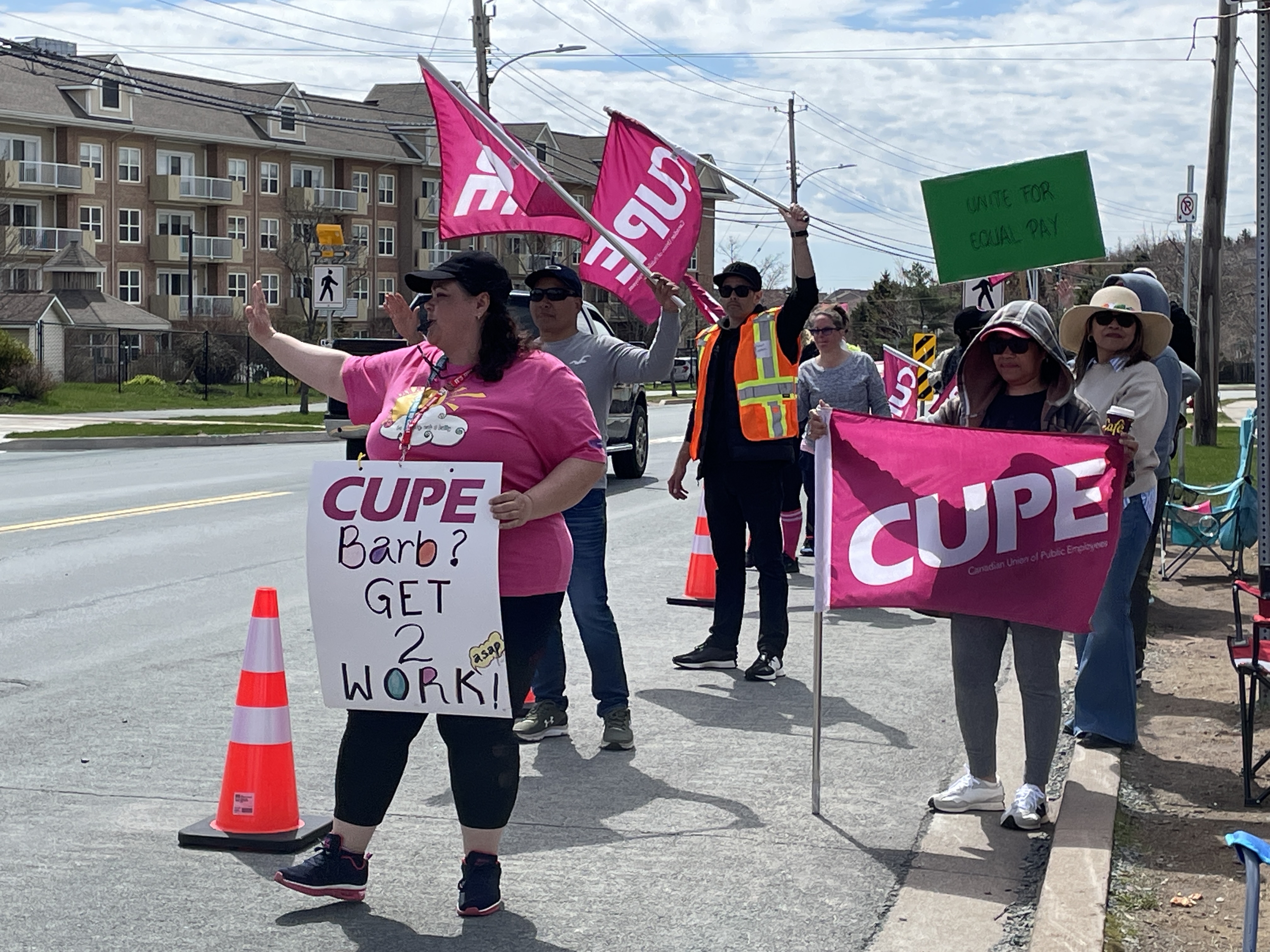 Nova Scotia Long-term Care Residents, Family Worry About ‘further Crisis’ If Strike Drags On - Beritaja