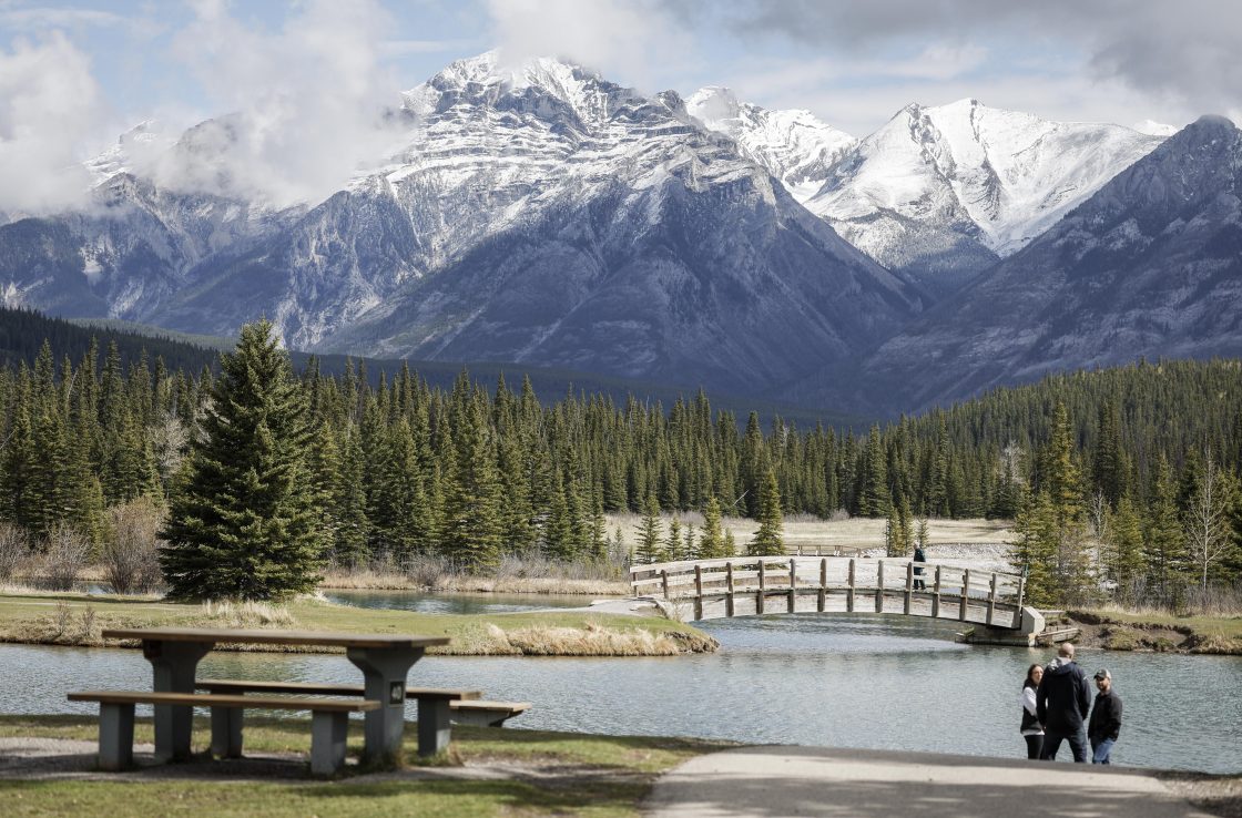 ‘canada Strong Pass’ Returning In June To Spur Domestic Tourism Again - Beritaja