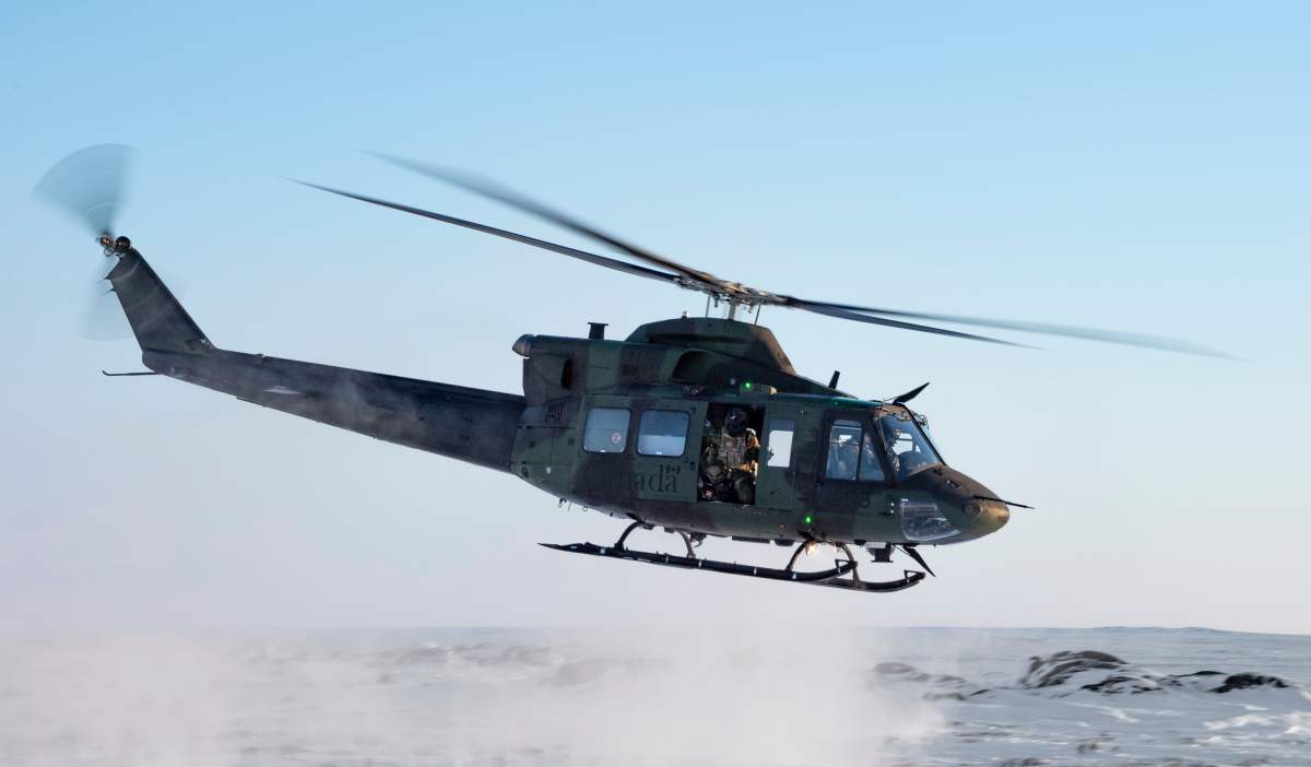 FILEL A CH-146 Griffon helicopter takes off during Operation NANOOK-NUNALIVUT in Rankin Inlet, Nunavut on March 9, 2023.