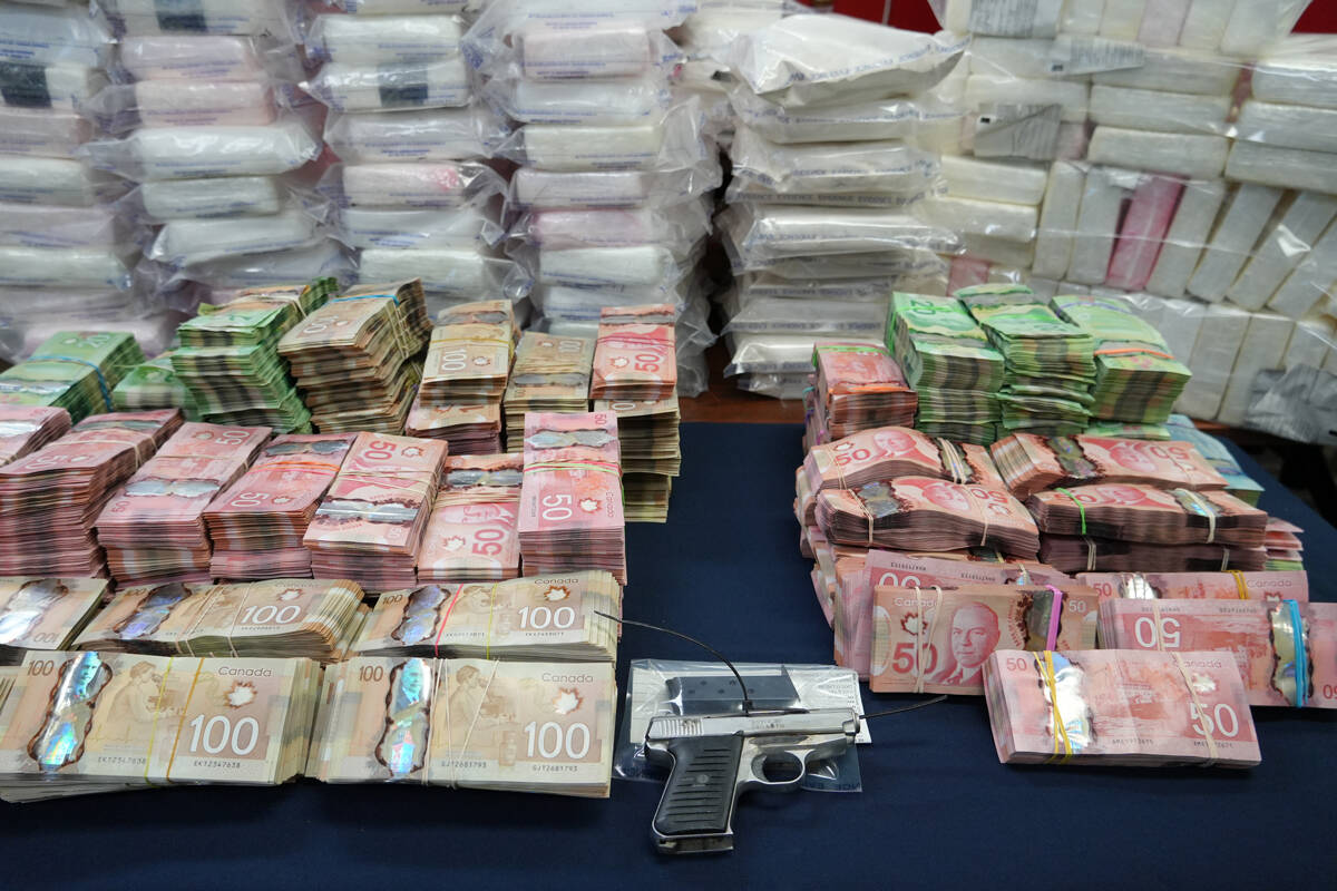 Ontario, Quebec Residents Charged After Rcmp Seize $4.4m In Drugs - Beritaja