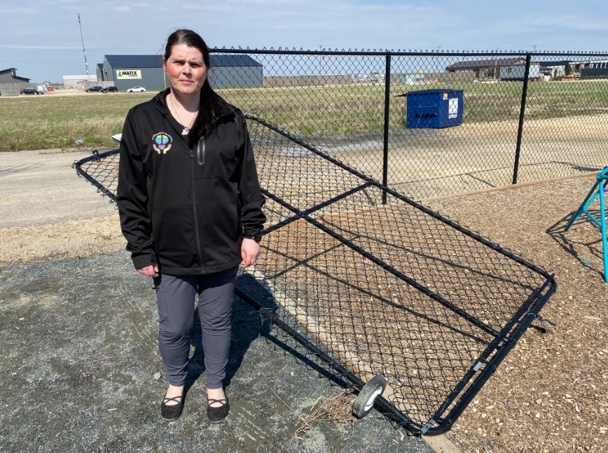 Playground Structure Stolen In Brazen, Bizarre Heist In Headingley, Man. - Beritaja