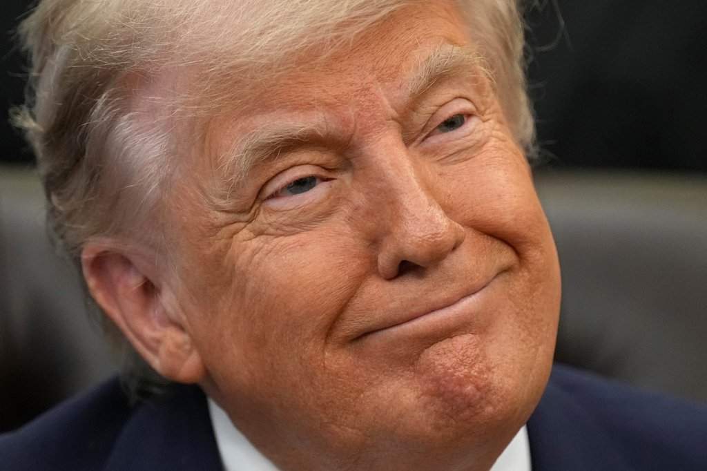 Trump says deal imminent to reopen Strait of Hormuz