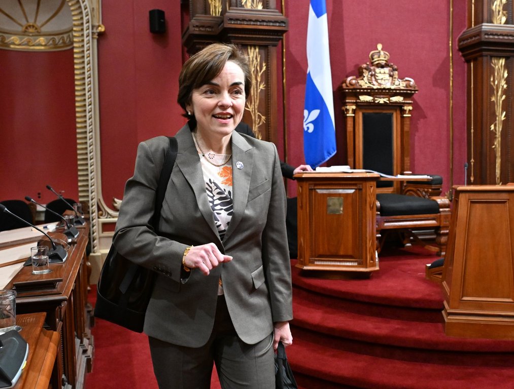 Quebec Premier Christine Fréchette To Meet Macron In Paris On Economic Mission - Beritaja