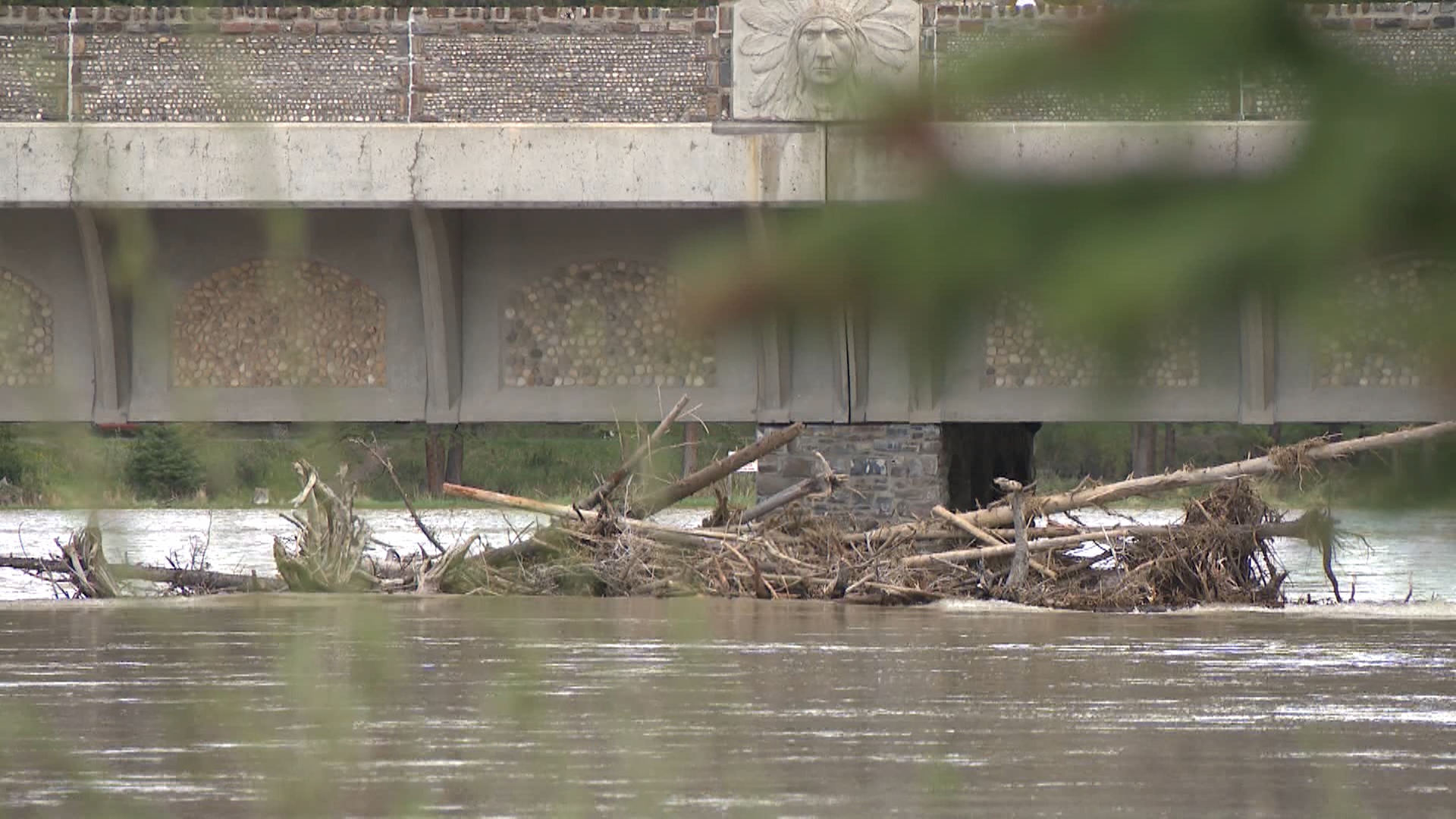 With days of heavy rain in the forecast, southern Alberta prepares for flooding