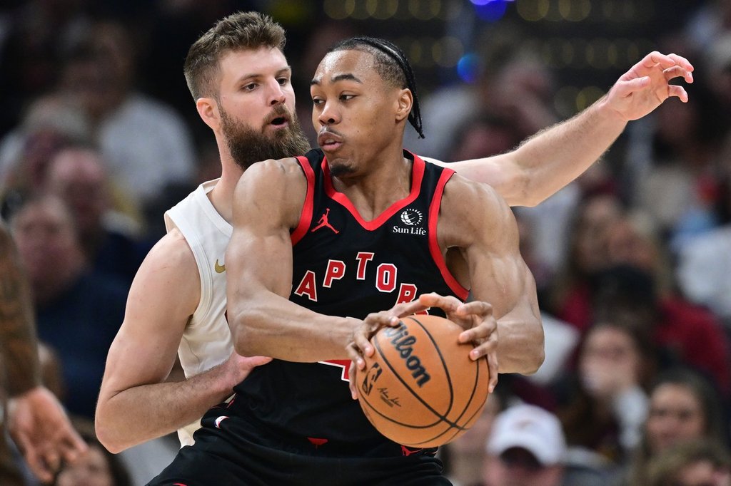 Raptors look to stay alive with win over Cavs