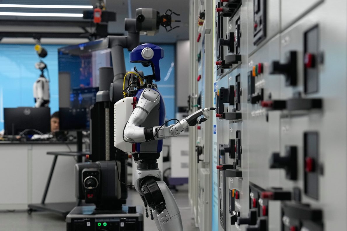 China has outlawed companies from AI-based layoffs. Should Canada follow?