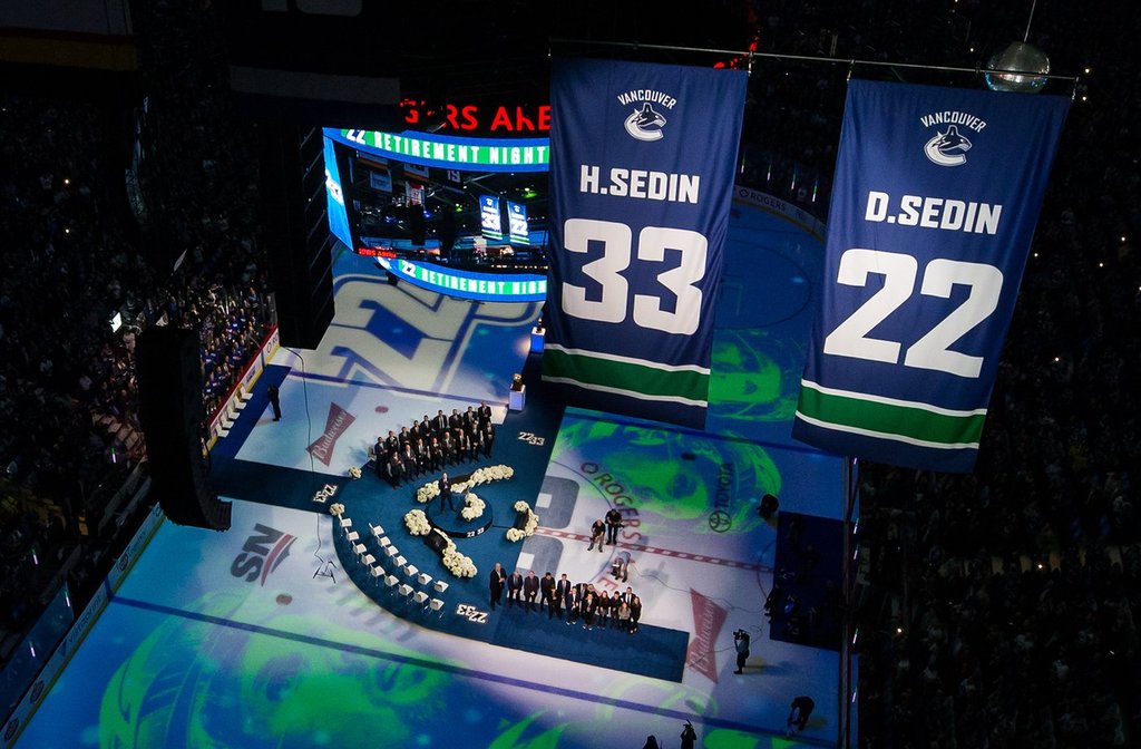 Reports: Johnson, Sedins To Run Canucks Hockey Ops - Beritaja