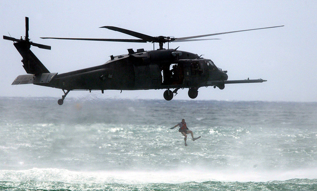 11 Plane Crash Victims Rescued After Hours Drifting At Sea Off Florida Coast - Beritaja