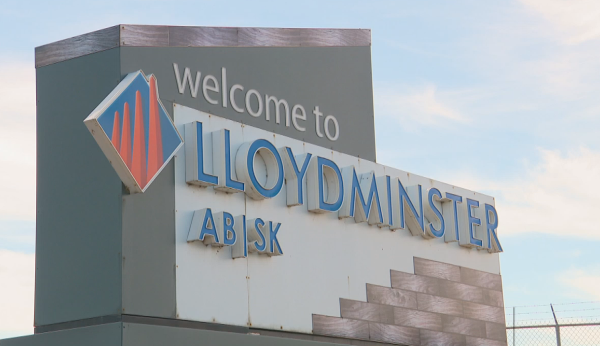 Welcome to Lloydminster sign.