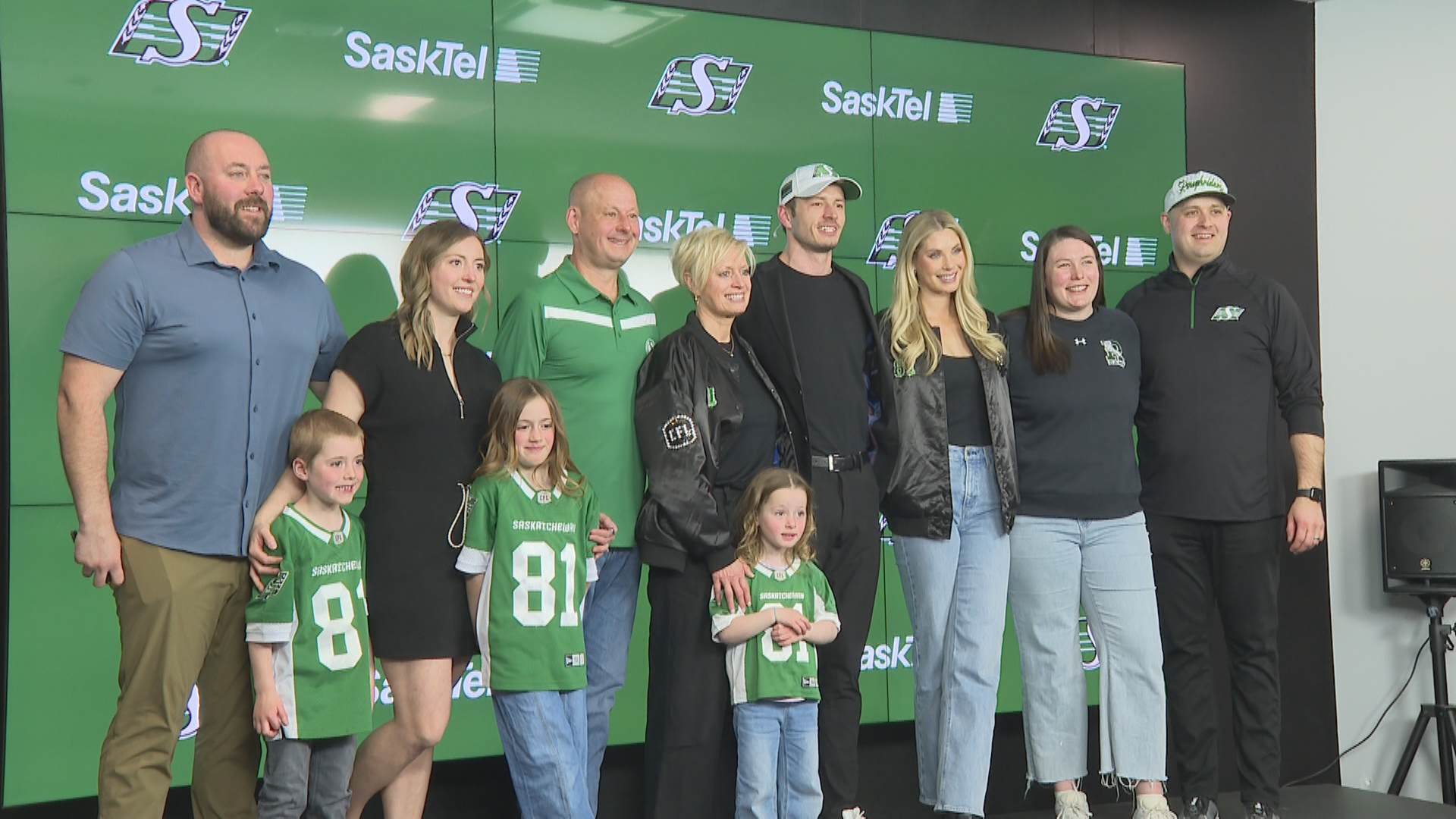 Hometown Saskatchewan Roughriders players officially retire from football