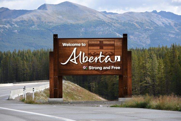 Alberta ditching ‘Wild Rose Country’ on welcome signs in favour of ‘Strong and Free’