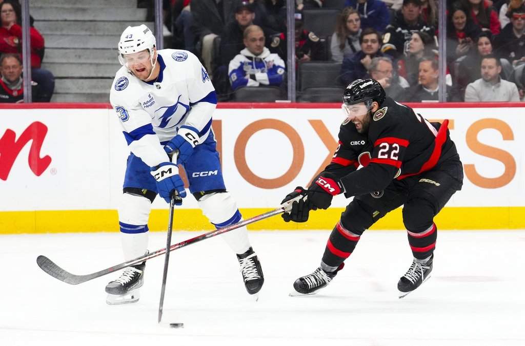 Reports: Leafs land Raddysh from Lightning