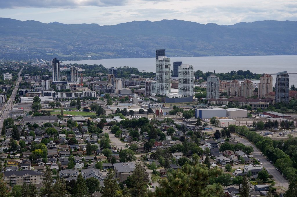 Кристенсен приема посещението на CFL в Kelowna