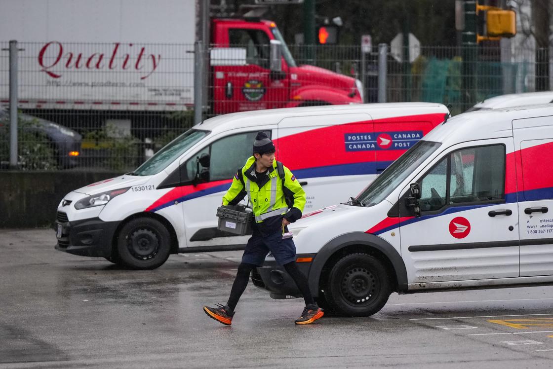 Canada Post Workers Accept New Contract With 85 Per Cent In Favour - Beritaja