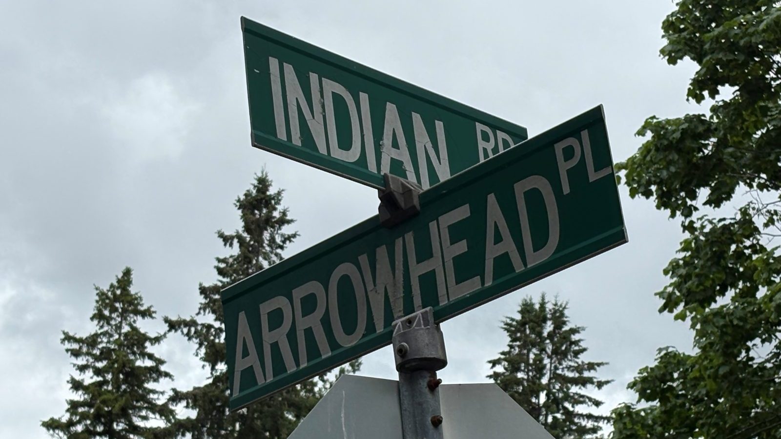 Град Онтарио зарязва Indian Road в полза на името Ojibway