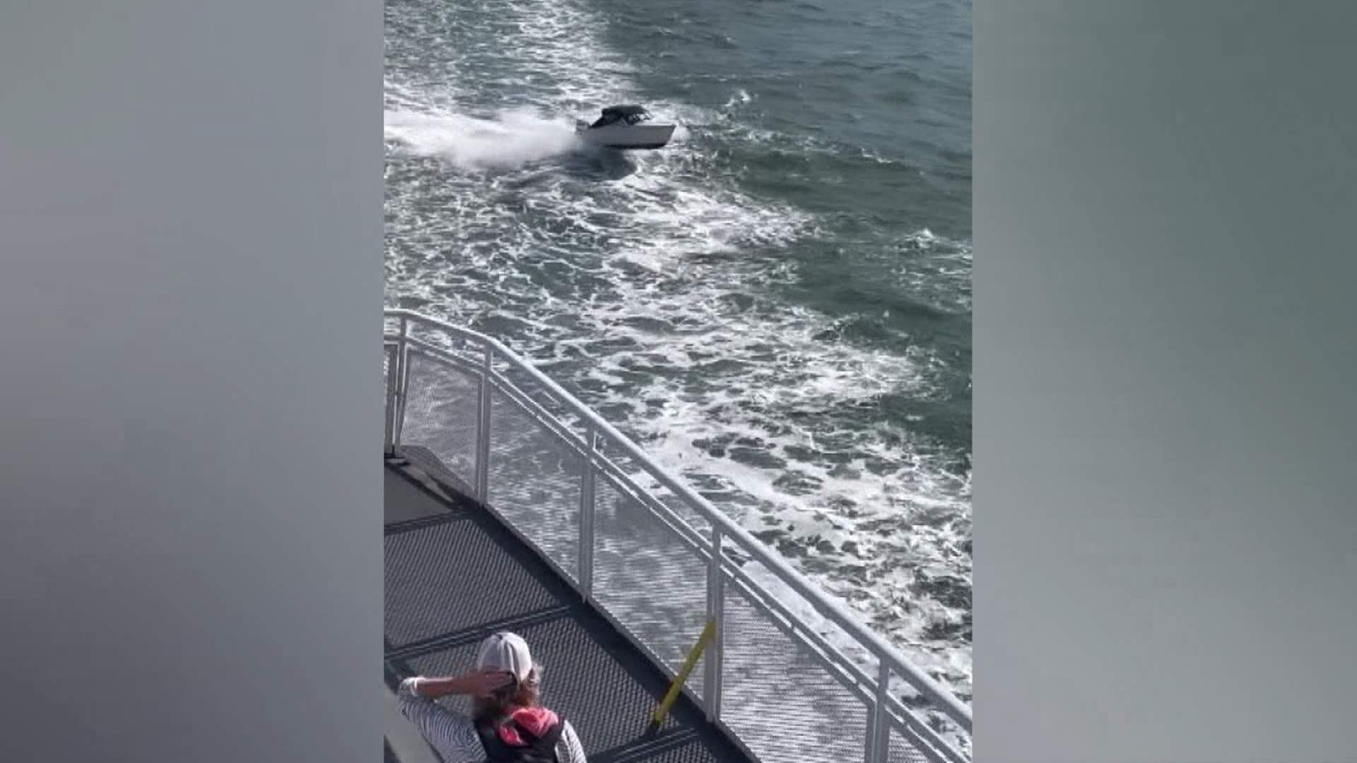 ‘Extraordinarily foolish’: Video shared online shows boat jumping in BC Ferry’s wake