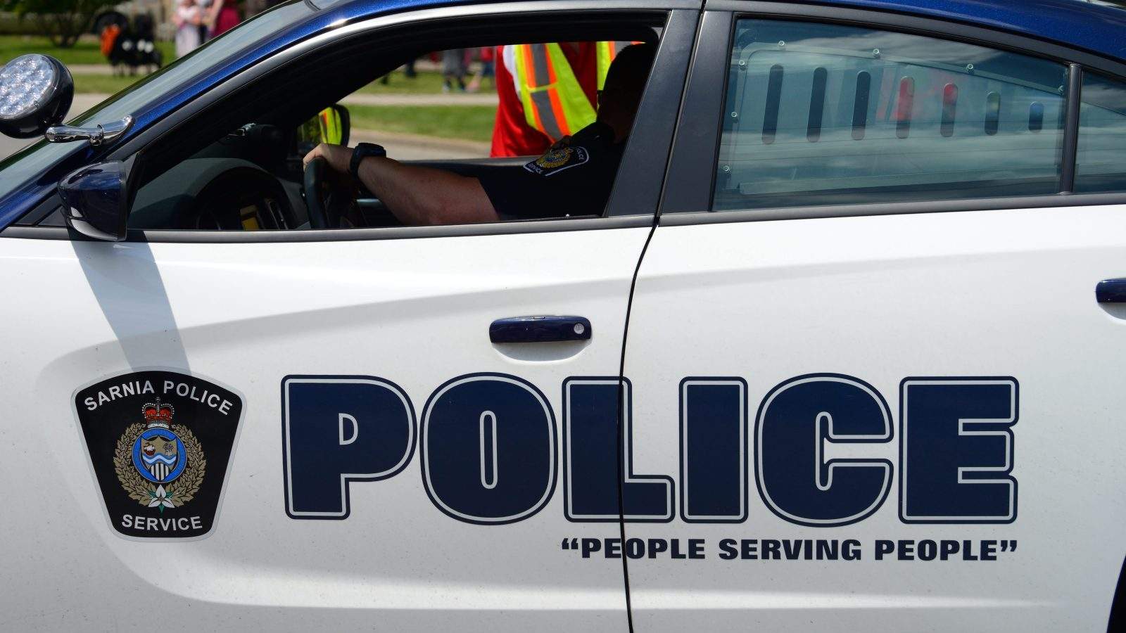 Ontario deputy police chief suspended in workplace