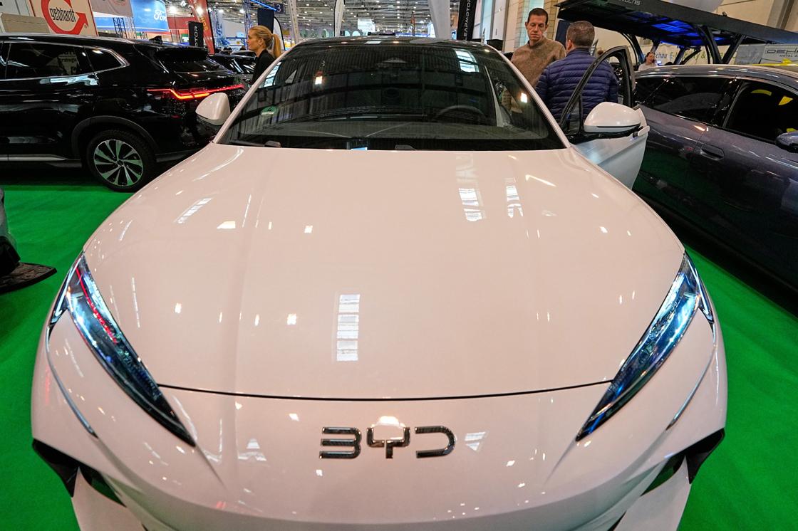 Eyeing a Chinese EV? You may not be able to drive into the U.S. if bill passes