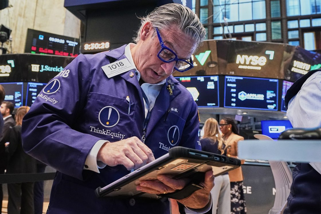 Уолстрийт, TSX се повишиха, след като опасенията за лихвените проценти подхраниха разпродажби в петък
