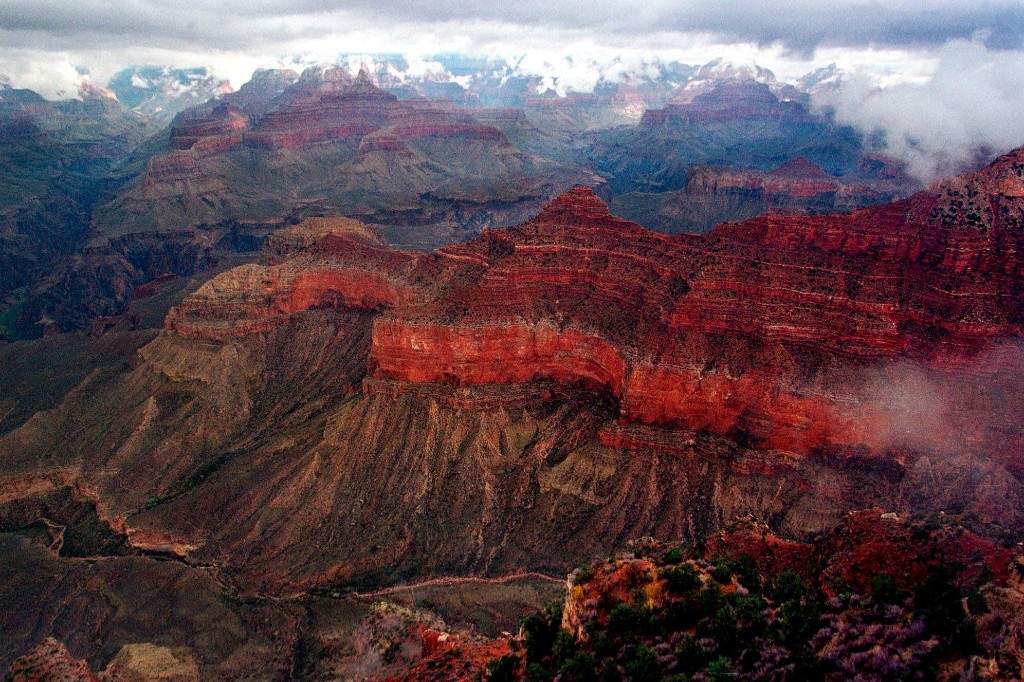 3 hikers dead in heat-related incidents at Grand Canyon National Park