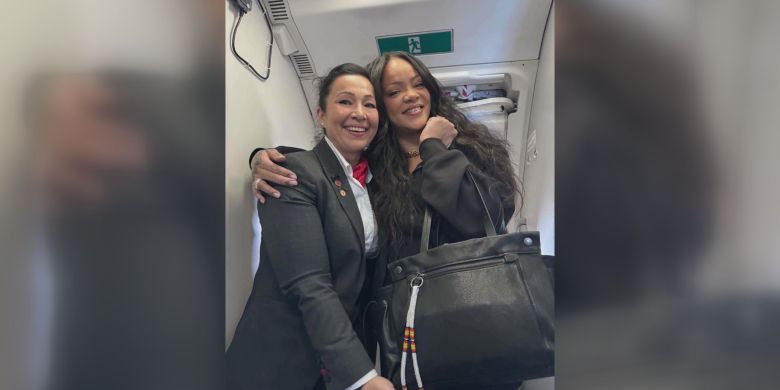 Rihanna thanks First Nations flight attendant for 'very special' gift