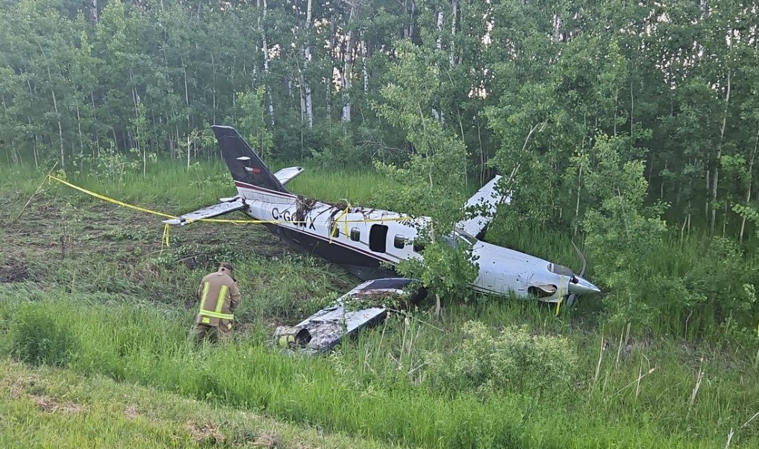 Самолет прави аварийно кацане на магистрала в Манитоба: RCMP