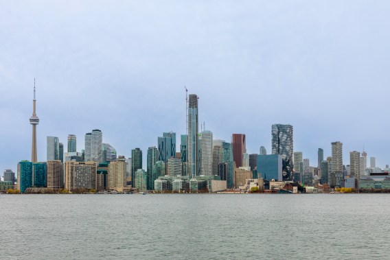 globalnews.ca - Sammy Hudes - Toronto-area home sales up 6% in May as prices fall: real estate board - Toronto
