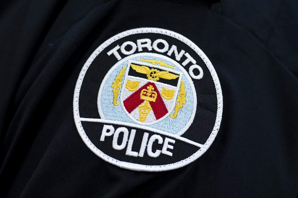 Image linked from the original feed: Toronto police investigating 2 overnight shootings in Scarborough