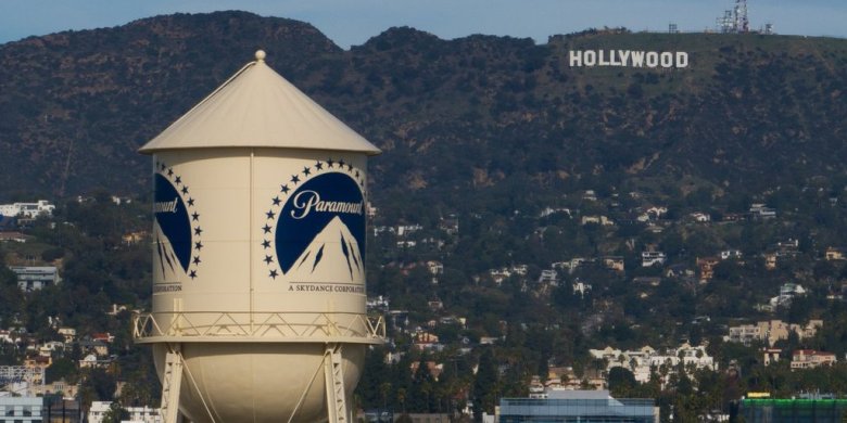 Paramount agrees to delay Warner Bros. merger as court challenge proceeds