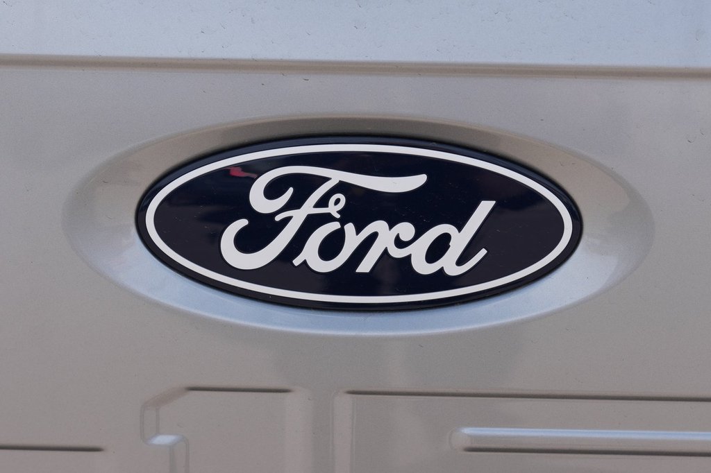 Unifor публикува подробности за предварително споразумение с Ford