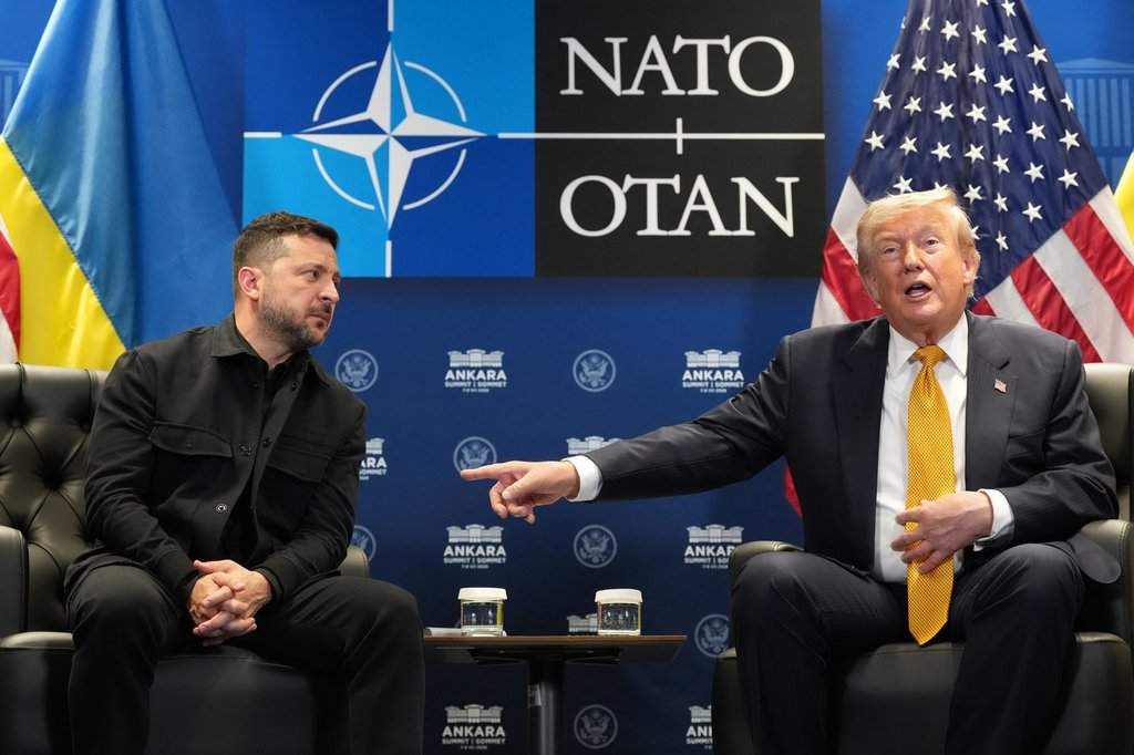 Ukraine Asks Trump to Help Secure Starlink Access for Russia Strikes