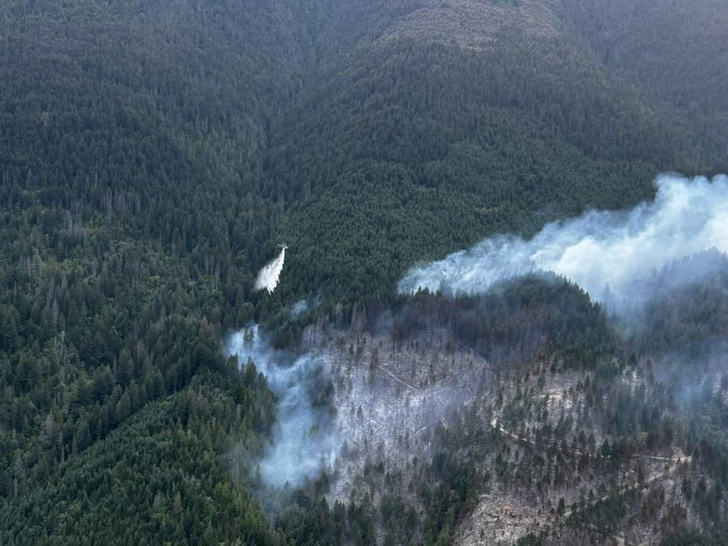 BC Wildfire Service urges compliance amid reports of speeding and drone flights