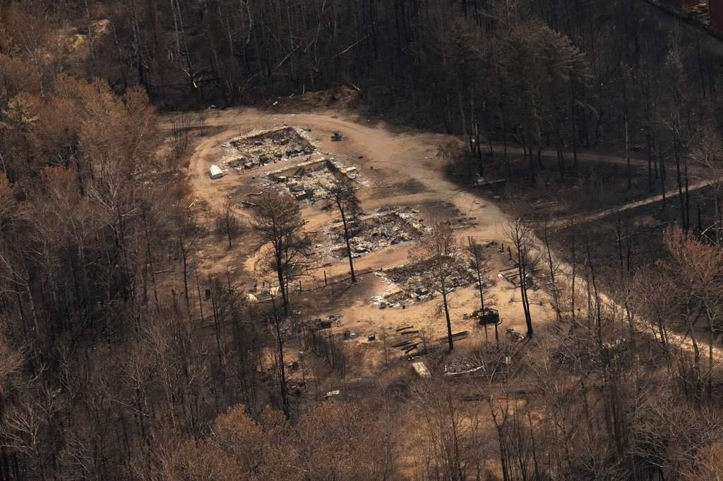 Image linked from the original feed: No new wildfires in Ontario in 24 hours: Ministry of Natural Resources