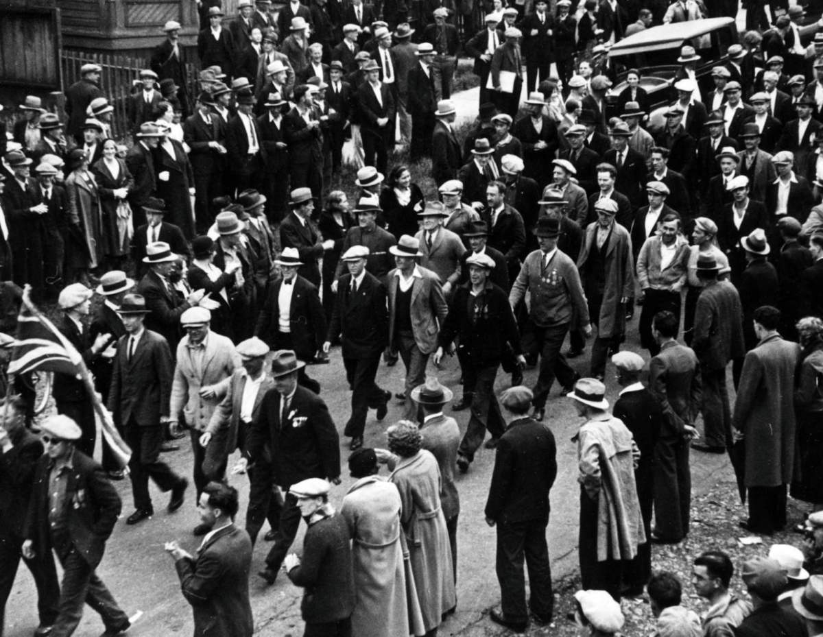 Riotous Vancouver – Walking Tour - image