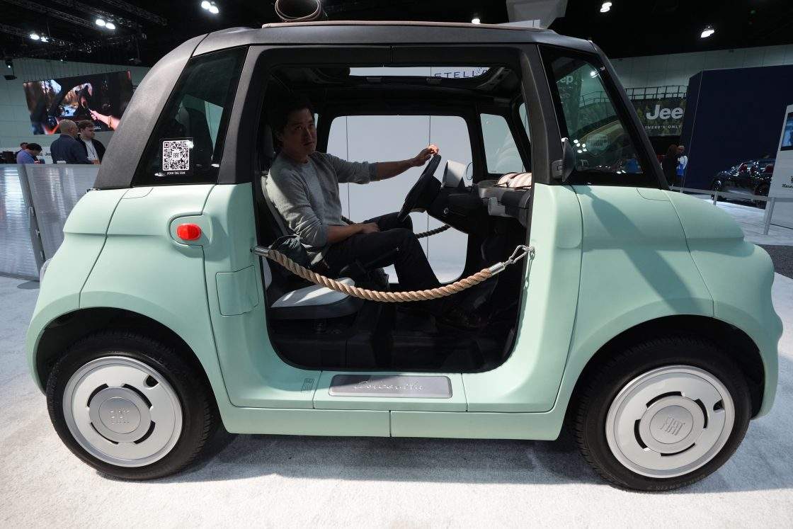 Stellantis considers bringing tiny Fiat EV to Canada based on U.S. demand