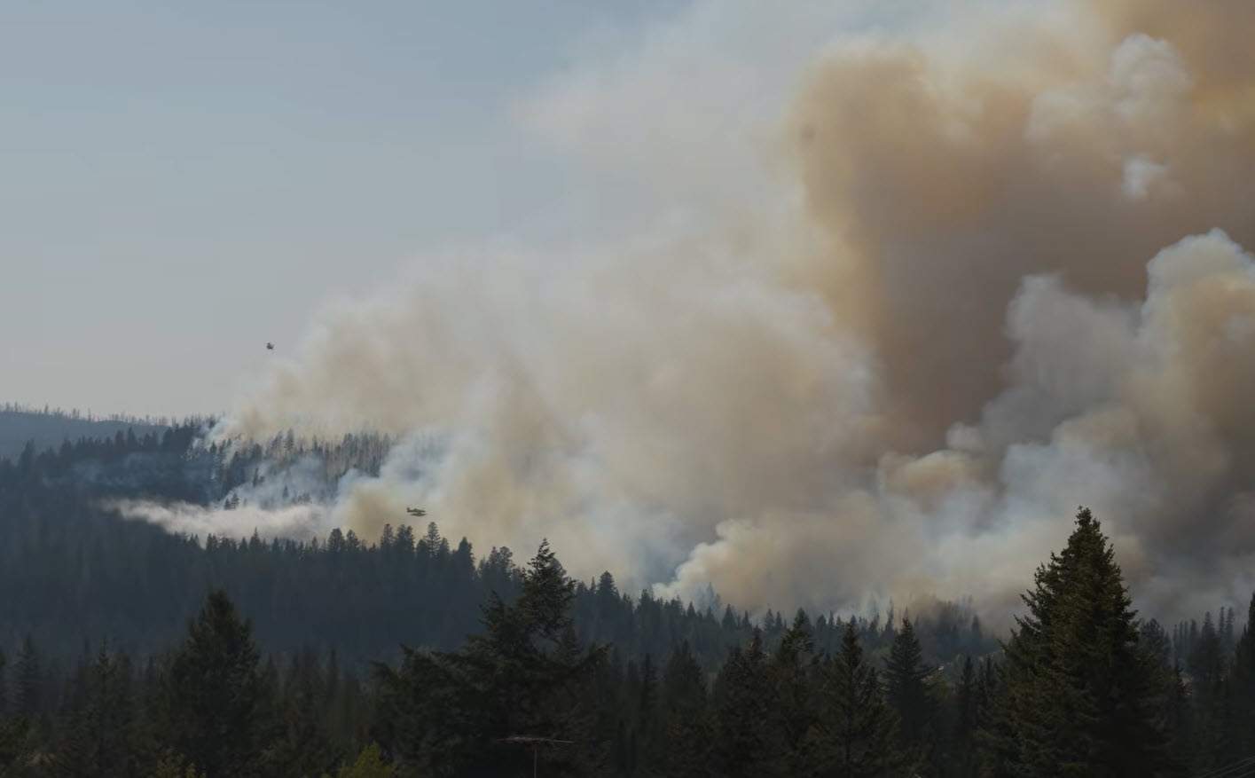 Wildfire near Logan Lake prompts evacuation alerts, partial highway closure