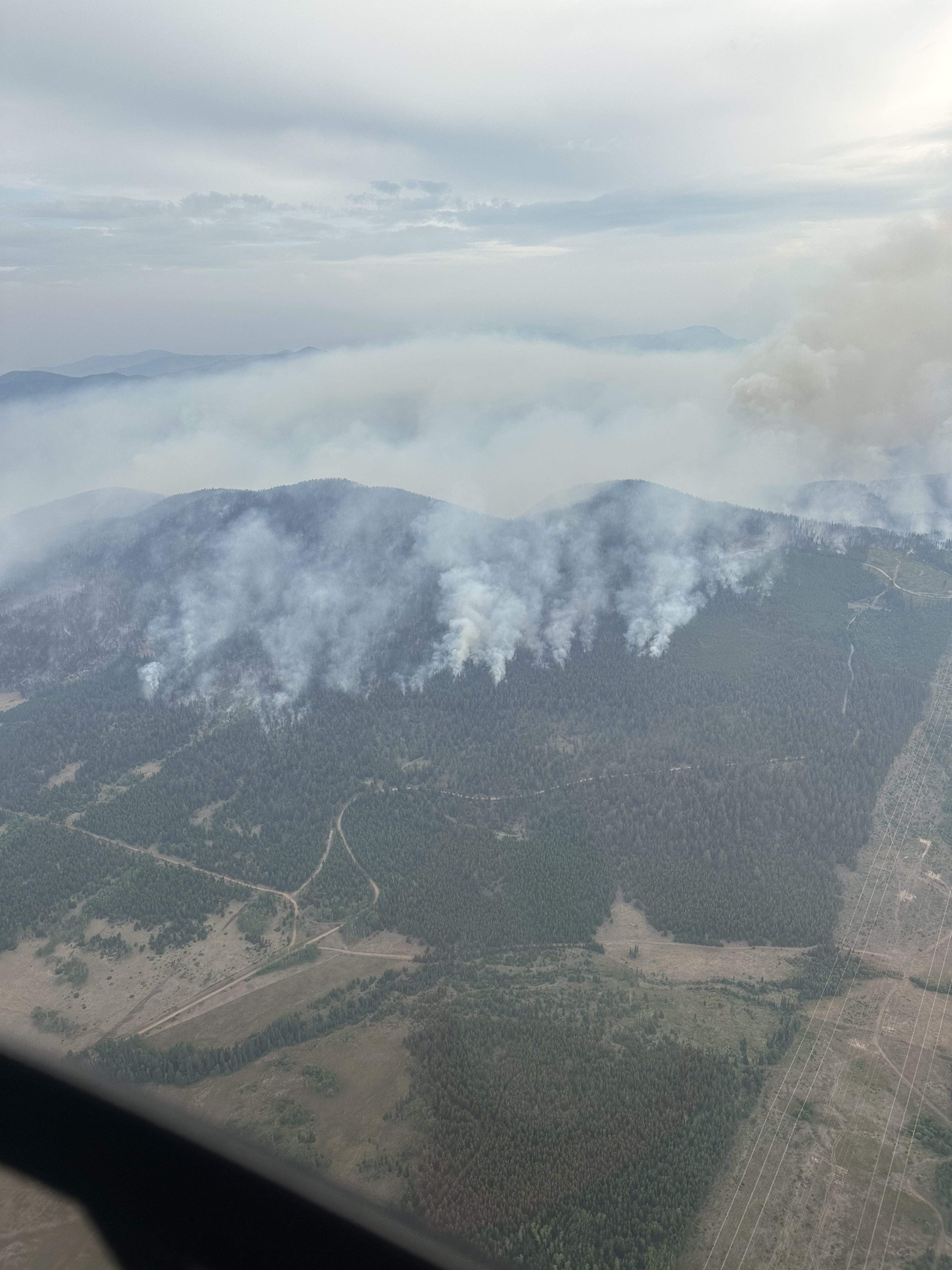 Image linked from the original feed: ‘I’m not leaving’: Some B.C. residents vow to defend homes from wildfires