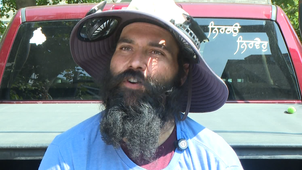 How hot is too hot to work? Report calls for heat protections for B.C. workers