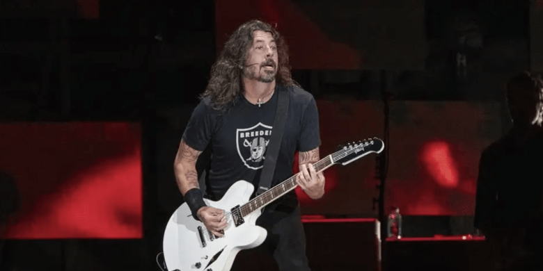 5 Foo Fighters Covers You Didn't Know Existed (Including Ones with Taylor Hawkins on Lead Vocals)